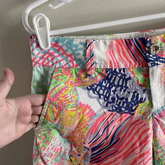 Lilly Pulitzer Women 4 Multi Roar Of The Seas Preppy Tropical The Callahan Short - Picture 3 of 9